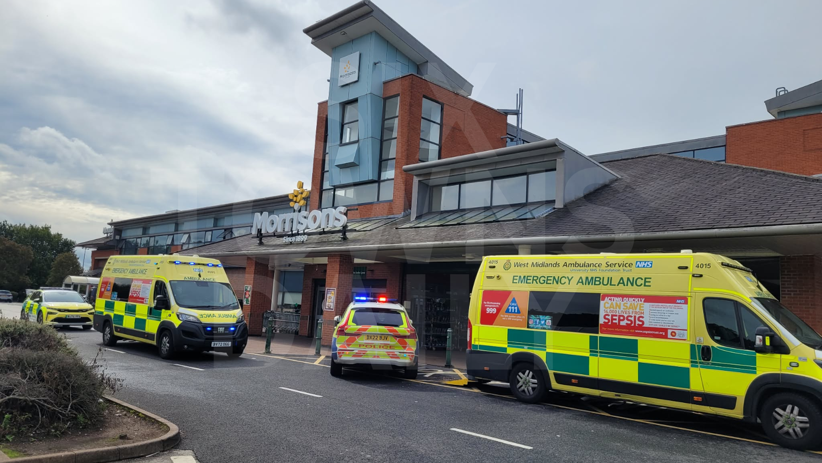 Air Ambulance Lands at Milehouse Morrisons
